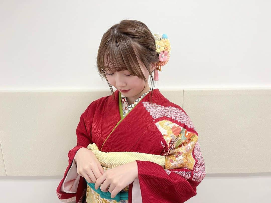 矢久保美緒のインスタグラム：「❤︎  振袖を着て、成人を祝っていただきました🐇  大人としての自覚を持ち、これからも歩んでいきます。 自分を見つめ直す良い機会となりました。  #乃木坂46 #矢久保美緒 #miogram #成人式  #乃木坂ぴょんぴょん世代 🐰」