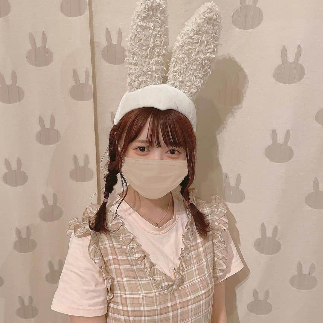 さばこさんのインスタグラム写真 - (さばこInstagram)「🐰 #卯年 #うさ耳 #バニーガール(?) #淡色女子 #淡色コーデ #お洒落さんと繋がりたい #三つ編みアレンジ #ピンクコーデ #フレンチガーリー #フレンチガーリーコーデ #韓国好きな人と繋がりたい #ミッフィー展 #ミッフィー好きな人と繋がりたい #過去pic」1月8日 16時09分 - 385chann