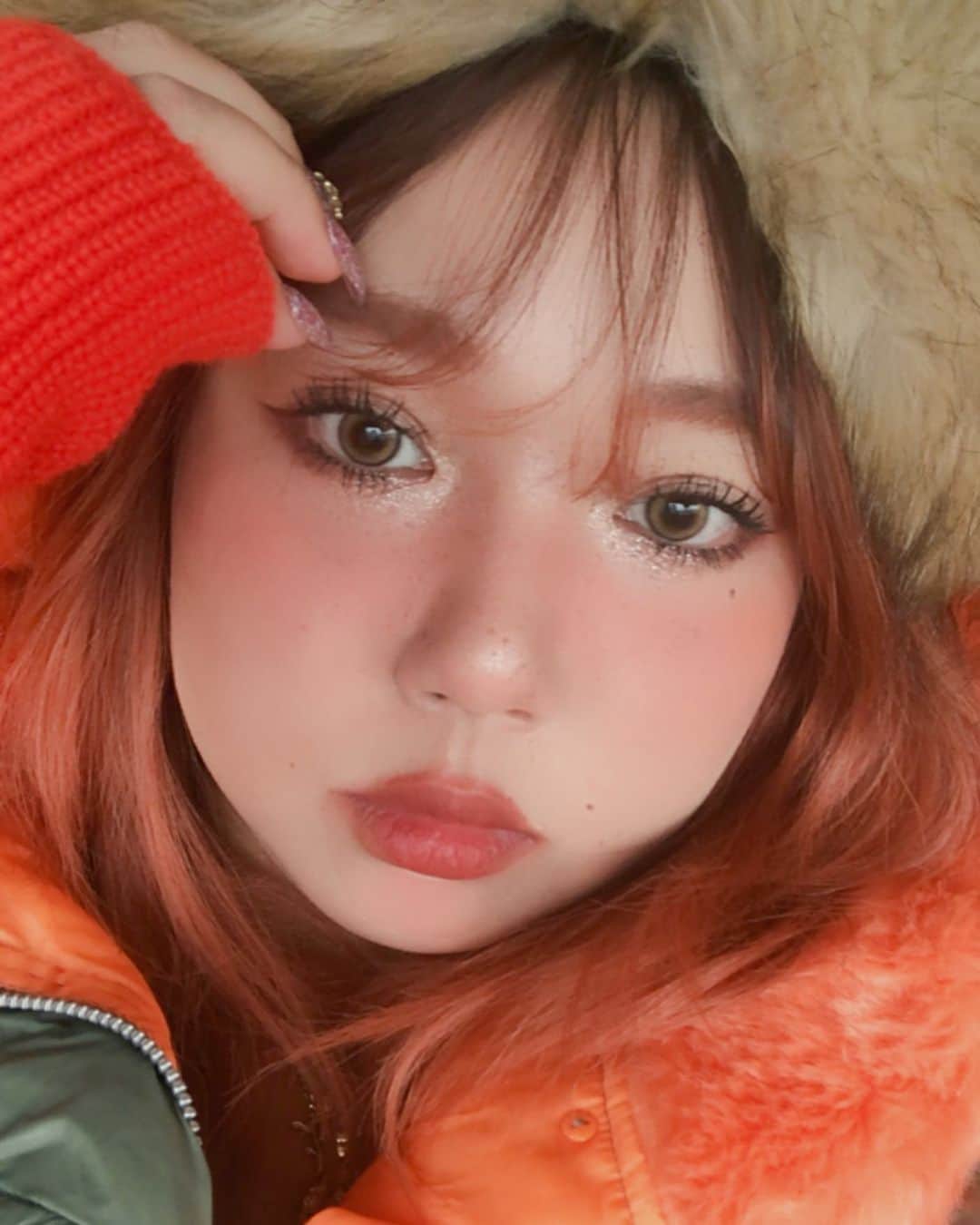 amiのインスタグラム：「. . . 🧡🧡🧡 . . .」