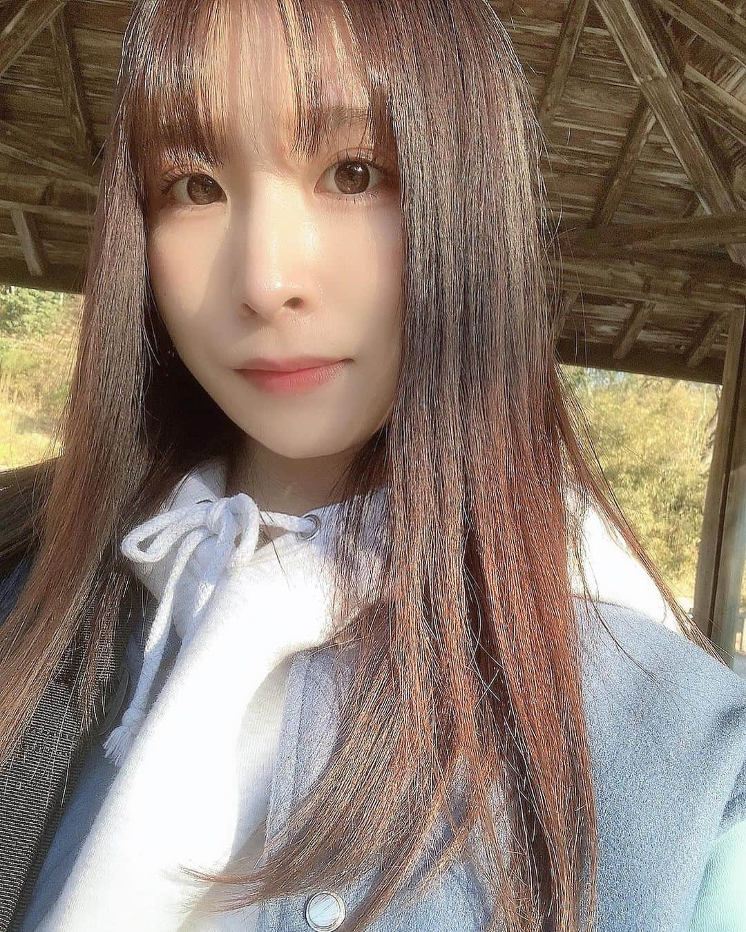 橋野彩葉のインスタグラム：「今年一発目の投稿𓂃𓂂🍃  今年もよろしくお願いします⋆⸜ ⚘ ⸝⋆」