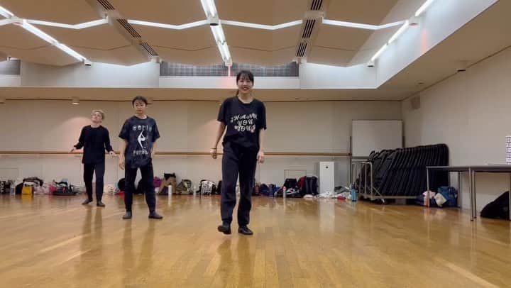 HARUのインスタグラム：「@eri_matsui さんWS🥳  1/4から踊り狂って無事次の日は筋肉痛🫠 やっぱダンスって楽しいな🙃 ありがとうございました😳💓💓」
