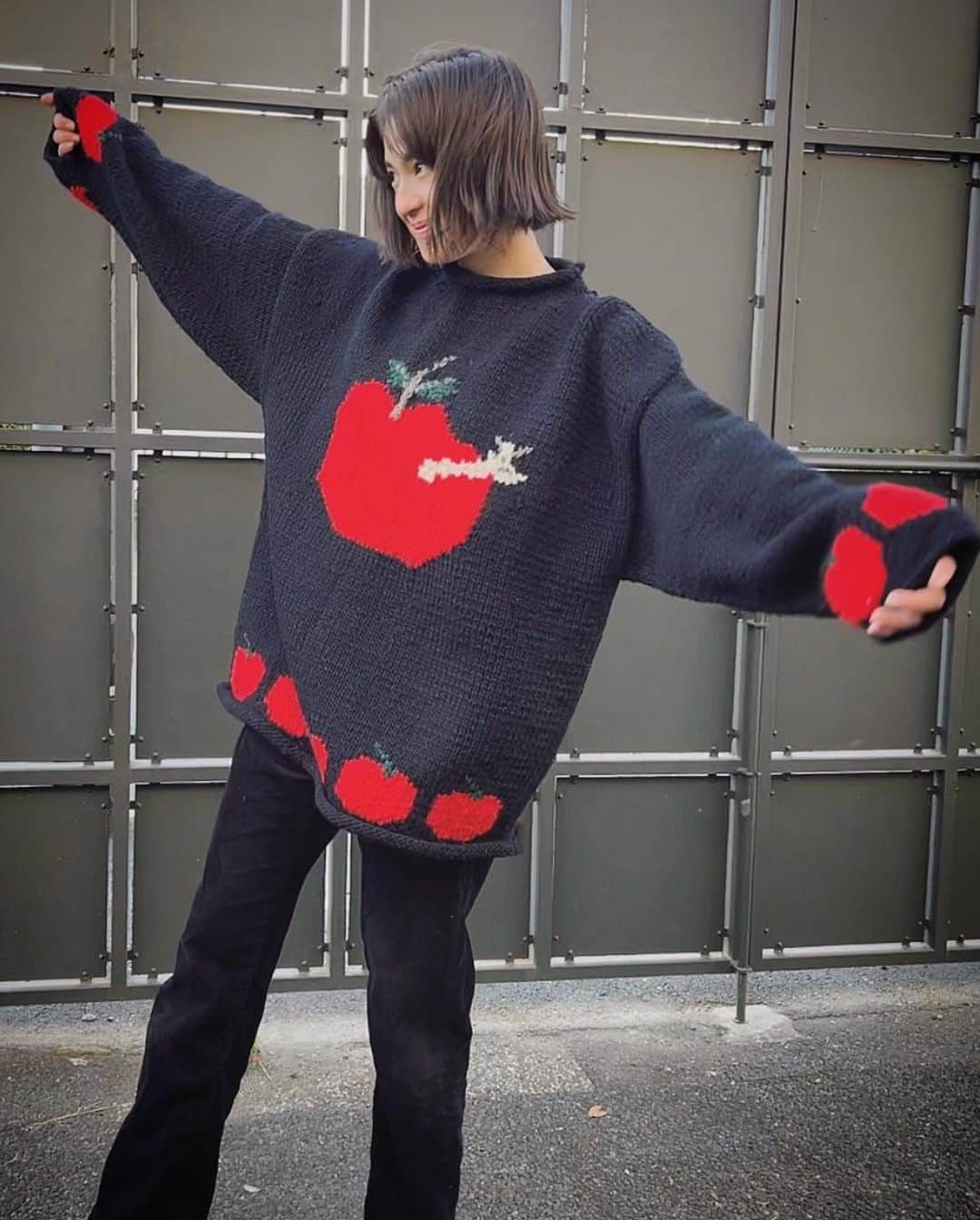 中村アンのインスタグラム：「🍎🍎🍎🍎🍎🍎🍎🏹」