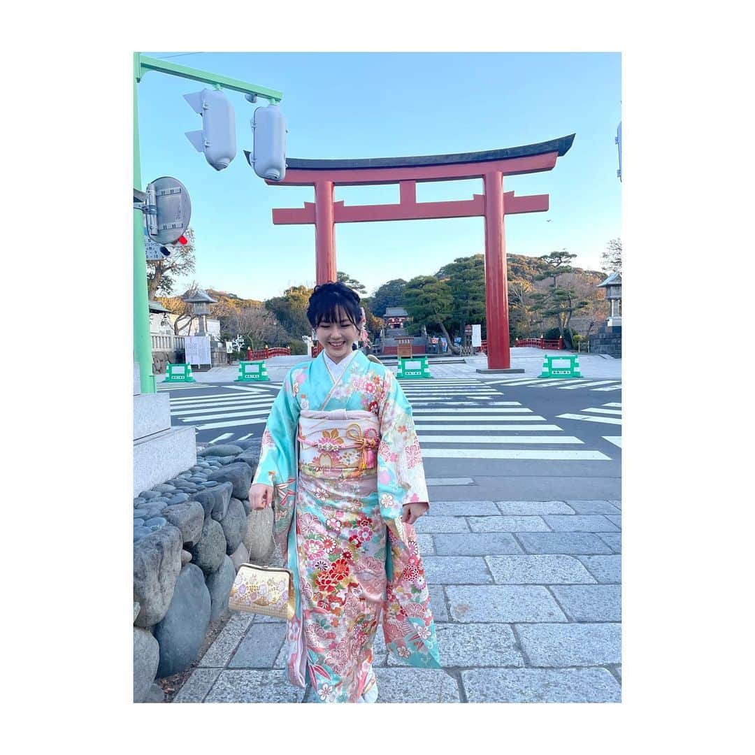 田中咲帆さんのインスタグラム写真 - (田中咲帆Instagram)「.🫧  本日、成人の日に20歳になりました！ より一層素敵な人になることを目標に、色んなことにチャレンジしていきたいと思うので20歳の私もよろしくお願いします！  新成人の皆様、おめでとうございます㊗️  ･ #るんるん ･ #成人の日 #振袖 #crownpop #田中咲帆 #アイドル #idol #03 #スターダスト #スタプラ #followme」1月9日 21時38分 - saho_crownpop