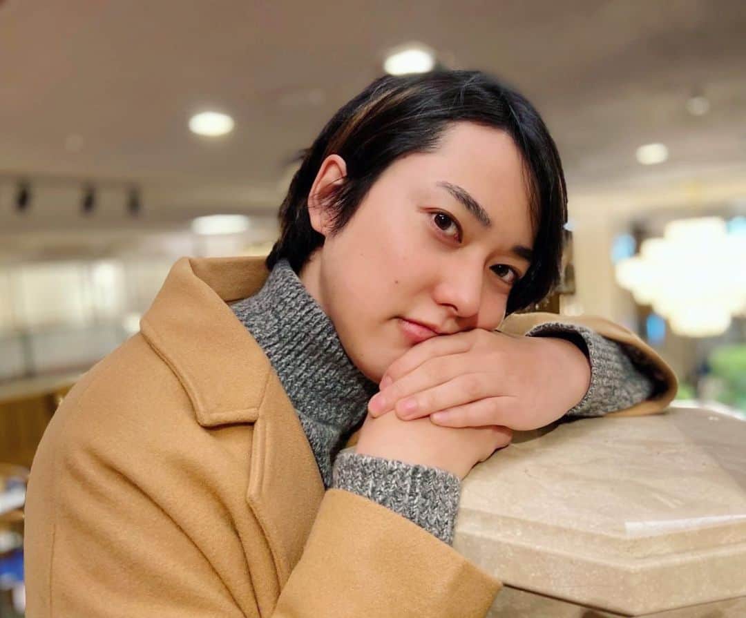 ないとーのインスタグラム：「新成人になりました！！！  これから色んな大人をぶちのめして行きたいと思います😆  #新成人 #成人式 #帝国ホテル」