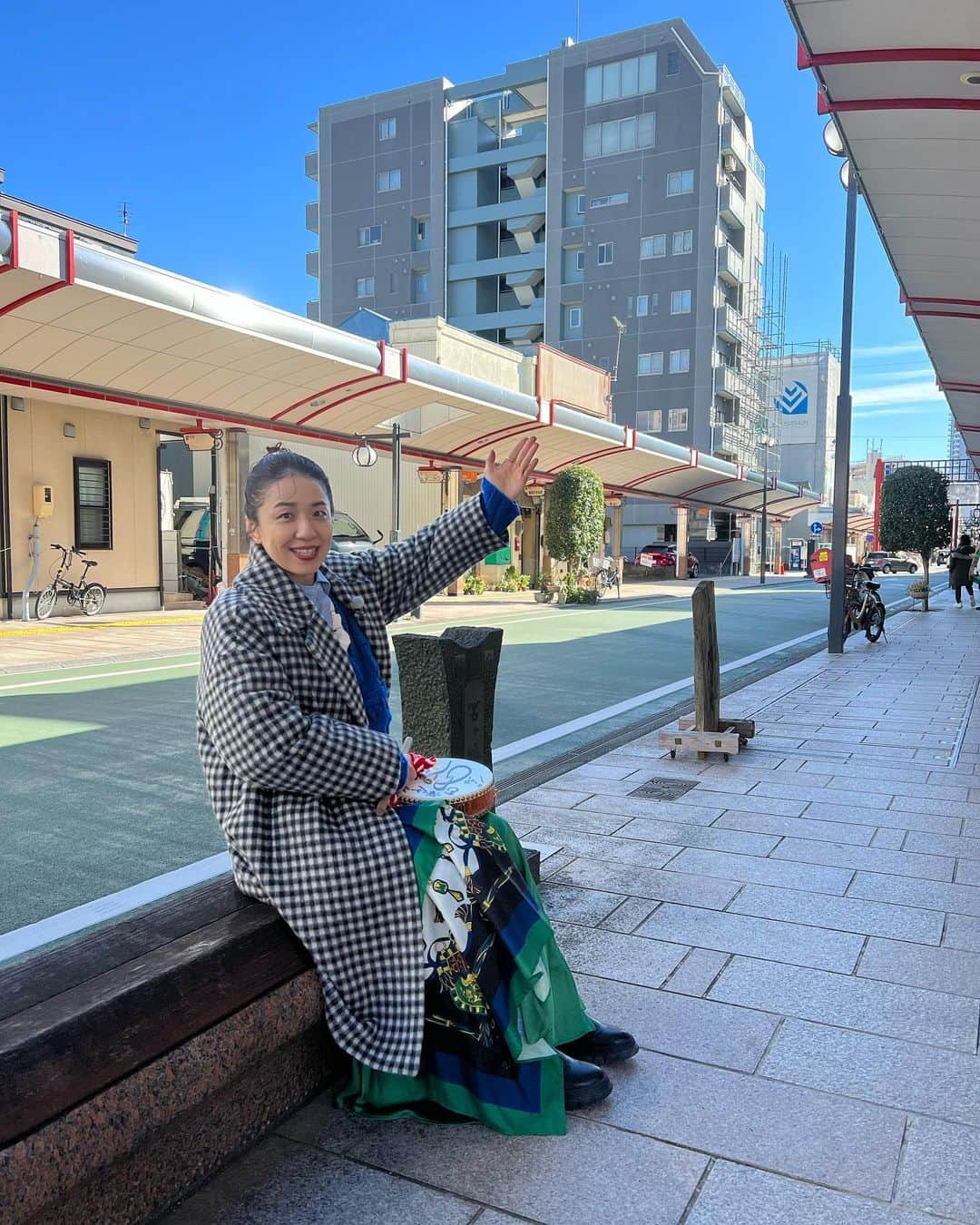 須藤駿介のインスタグラム：「. いよいよ明日のまるごとから 新コーナーがスタート！ その名も「浜口京子の仰天パワーチャージ！！」 オリンピックメダリストの浜口さんが静岡にやってきます！！😎  底知れぬ元気とちょっぴり純粋な一面を持つ浜口さん。  みなさん！たくさんのパワーを 浜口京子さんから吸収してくださいね☺️ 自然と笑顔になれる事間違い無しです！ . #まるごと #浜口京子　さん #レスリング #仰天パワーチャージ」
