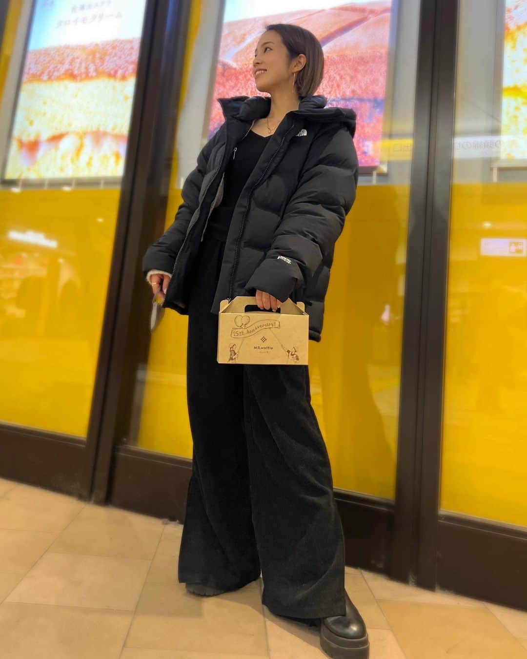 犬童美乃梨さんのインスタグラム写真 - (犬童美乃梨Instagram)「とりあえずwaffle🧇を買う そしたら大吉出た！はっぴー💓」1月9日 21時54分 - minudo