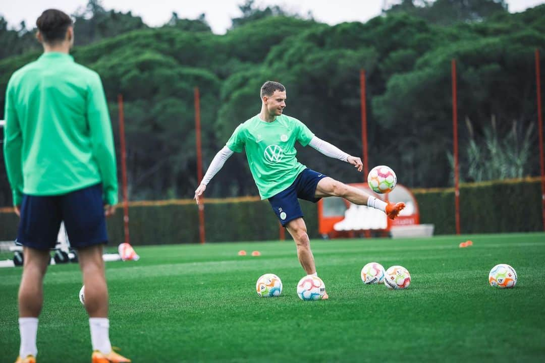 ヤニック・ゲルハルトさんのインスタグラム写真 - (ヤニック・ゲルハルトInstagram)「⚽️💚」1月9日 23時39分 - yannickgerhardt