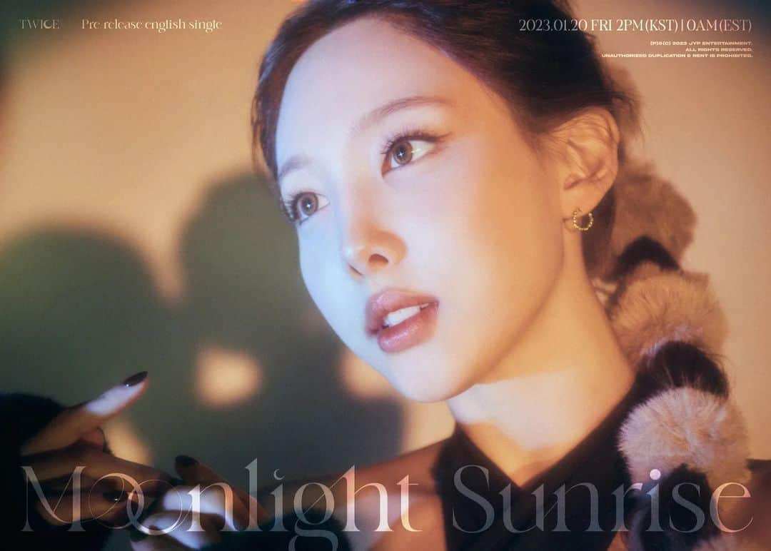 TWICEさんのインスタグラム写真 - (TWICEInstagram)「TWICE Pre-Release English Single "MOONLIGHT SUNRISE"   Concept Photo NAYEON   Worldwide Release on 2023.01.20 FRI 2PM KST/0AM EST   📌"MOONLIGHT SUNRISE" Digital Pre-Save & Pre-Order https://TWICE.lnk.to/MoonlightSunrise   #TWICE #트와이스 #MOONLIGHTSUNRISE」1月10日 0時00分 - twicetagram