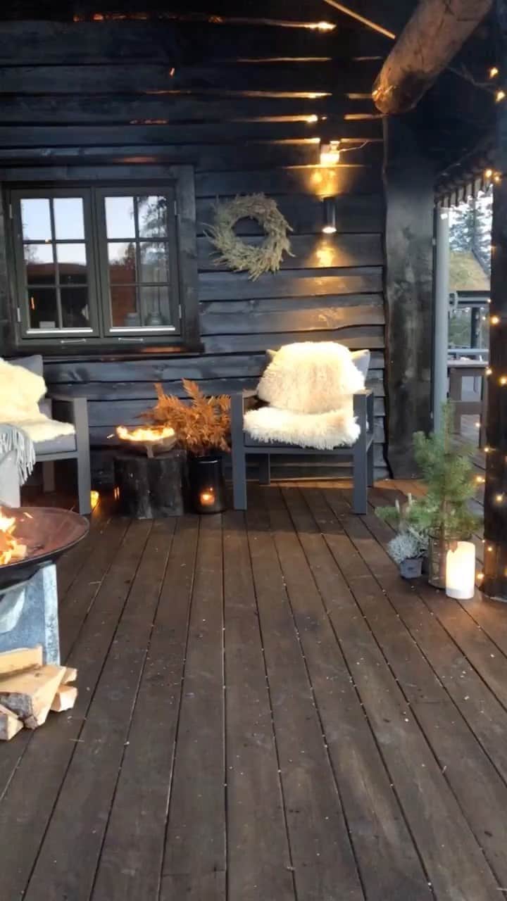 グラハム&スペンサーのインスタグラム：「Where you'll find us @casa_tuddal」