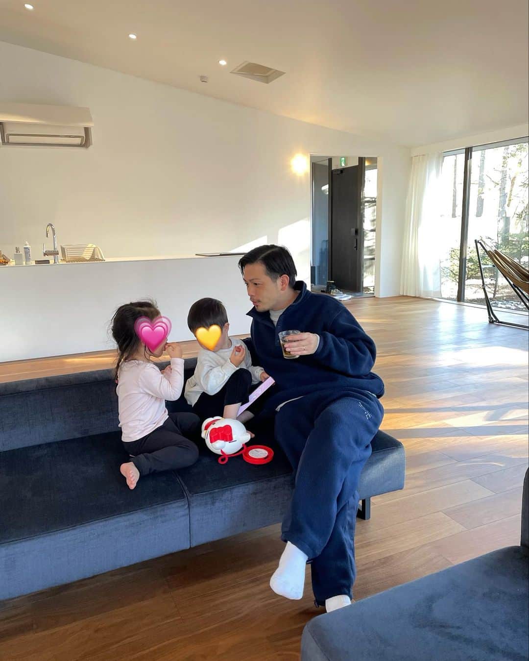 馬場一馬さんのインスタグラム写真 - (馬場一馬Instagram)「お久しぶりです🌅 遅くなりましたが2023年もどうかよろしくお願い致します🤲 ㅤㅤㅤㅤㅤㅤㅤㅤㅤㅤㅤㅤㅤ たくさんの方々に支えられて良い2023年を迎える事ができました。心から感謝申し上げます。 昨年から出店に向けて準備を進めてきましたが、僕が希望するエリアに良い物件がなかなか見つからず予定より時間がかかってしまっています。新しい店舗では、これまでにためてきたインスピレーションと今の僕の気分を全面に表現したサロンにしたいと思っております。 引き続き物件探しが続きますが、決まり次第ご報告させていただきます。 ㅤㅤㅤㅤㅤㅤㅤㅤㅤㅤㅤㅤㅤ またそれまでの間は引き続きSALOWIN神宮前5丁目店にて予約を受けさせていただきます。 皆様のご来店心からお待ちしてます☺️🙏🏻✨✨ #2023」1月10日 10時13分 - babakazuma