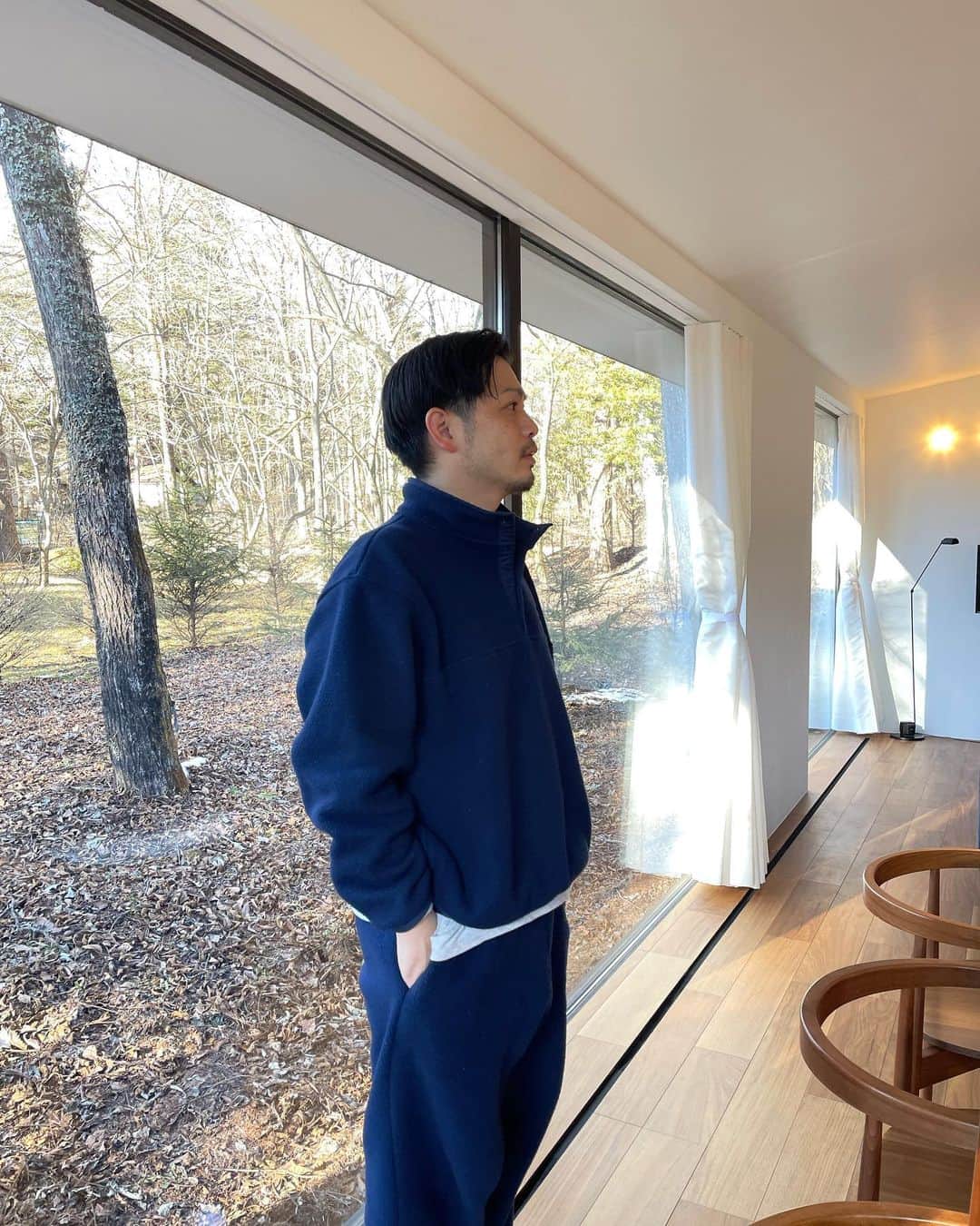 馬場一馬のインスタグラム：「お久しぶりです🌅 遅くなりましたが2023年もどうかよろしくお願い致します🤲 ㅤㅤㅤㅤㅤㅤㅤㅤㅤㅤㅤㅤㅤ たくさんの方々に支えられて良い2023年を迎える事ができました。心から感謝申し上げます。 昨年から出店に向けて準備を進めてきましたが、僕が希望するエリアに良い物件がなかなか見つからず予定より時間がかかってしまっています。新しい店舗では、これまでにためてきたインスピレーションと今の僕の気分を全面に表現したサロンにしたいと思っております。 引き続き物件探しが続きますが、決まり次第ご報告させていただきます。 ㅤㅤㅤㅤㅤㅤㅤㅤㅤㅤㅤㅤㅤ またそれまでの間は引き続きSALOWIN神宮前5丁目店にて予約を受けさせていただきます。 皆様のご来店心からお待ちしてます☺️🙏🏻✨✨ #2023」