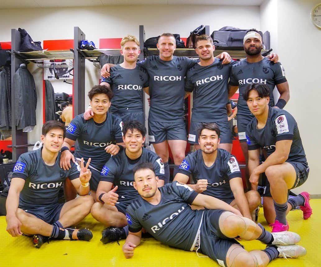 堀米航平のインスタグラム：「.  勝って反省出来るのが一番  アウェイでしたが豊田スタジアムの雰囲気最高でした！  そしてたくさんの応援ありがとうございました😊  また切り替えて頑張ります。  #ゴメス」