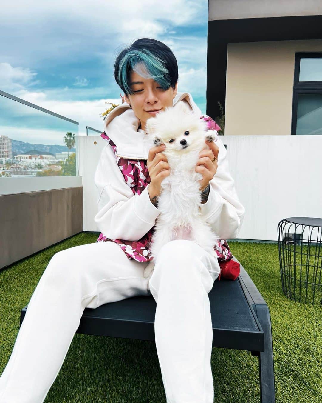 アンバー のインスタグラム：「Cuz puppy time is the best」
