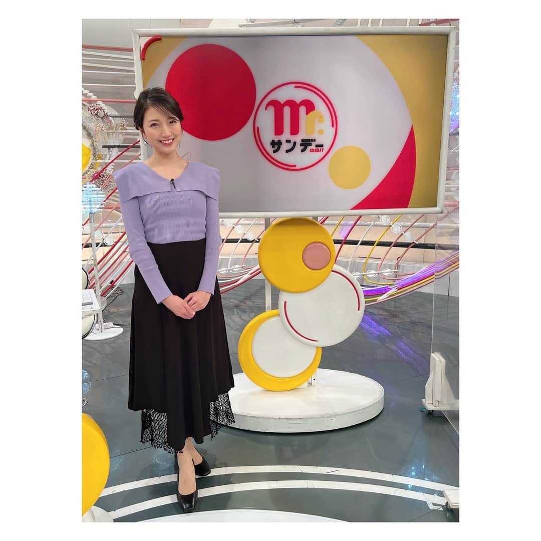 三田友梨佳のインスタグラム：「✳︎ Mr.サンデーから2023年のお仕事がスタートしました。 喜び溢れる一年となりますように…✨ 本年もよろしくお願いいたします🐰 #卯年 #年女です🐰」