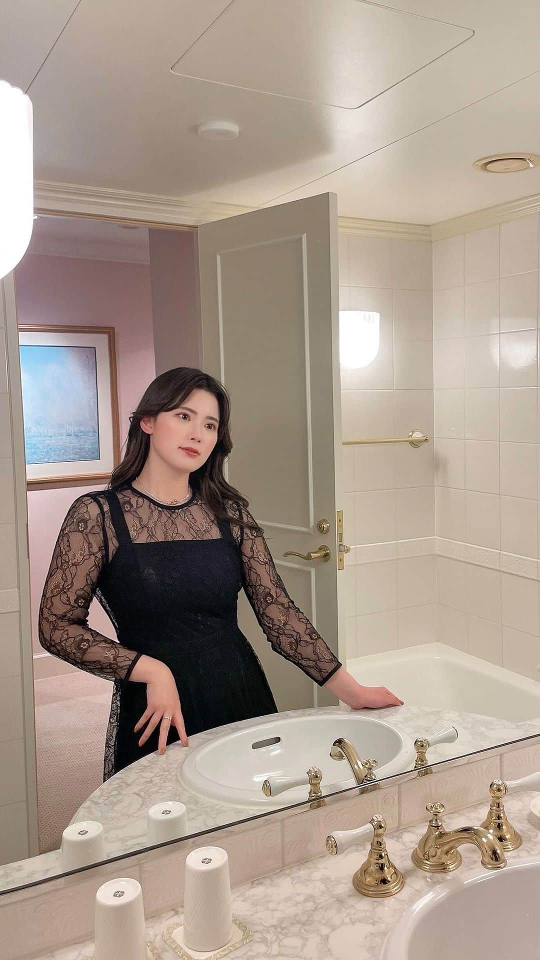 のインスタグラム：「珍しくメイク紹介動画💄」