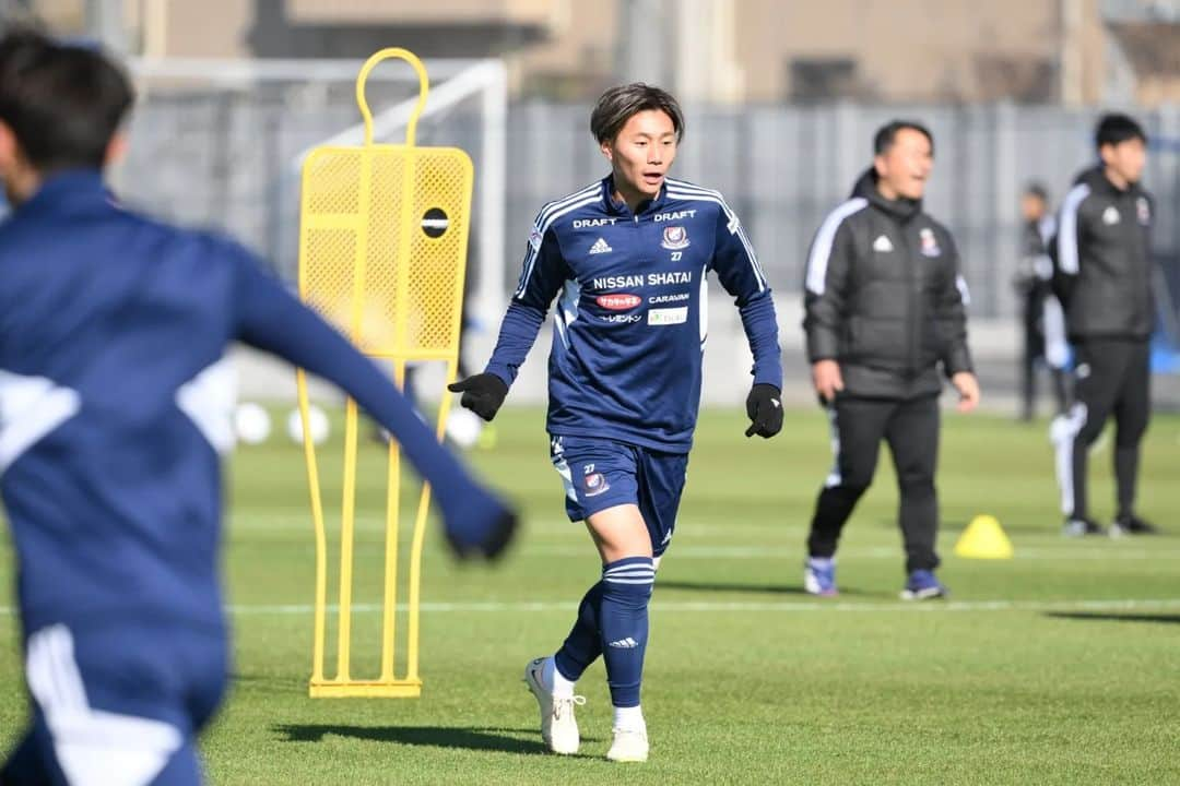 松原健さんのインスタグラム写真 - (松原健Instagram)「2023シーズンスタート🔥  #fmarinos #すべてはマリノスのために  #やったるで2023 #漢は30から」1月10日 22時33分 - 27matsubaraken27