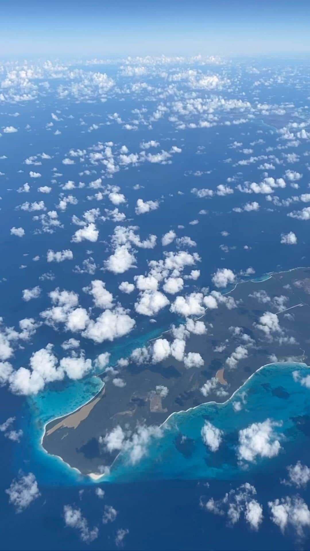 ジェネシス・ロドリゲスのインスタグラム：「Barbados you are special ✨」