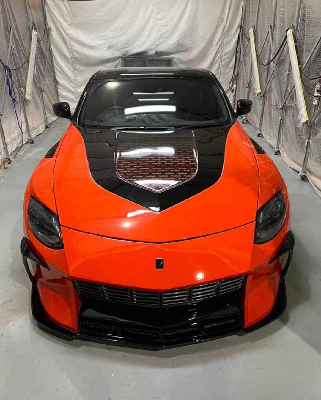 サン・カンのインスタグラム：「Han’s 400Z by @veilsidejapan … premiering at Tokyo Auto Salon.」