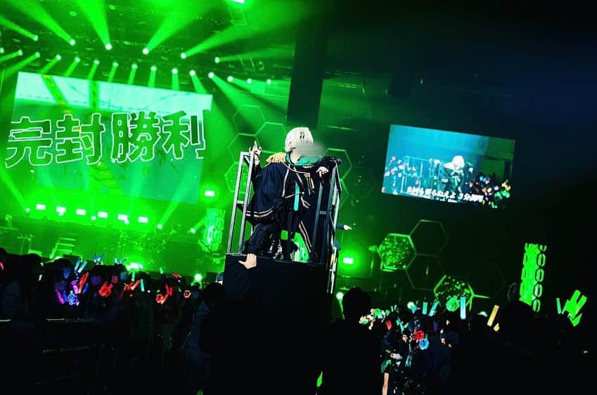 しゆんさんのインスタグラム写真 - (しゆんInstagram)「1st LIVE TOUR FINAL 『A』BYSS【②】」1月11日 19時30分 - shiyun928
