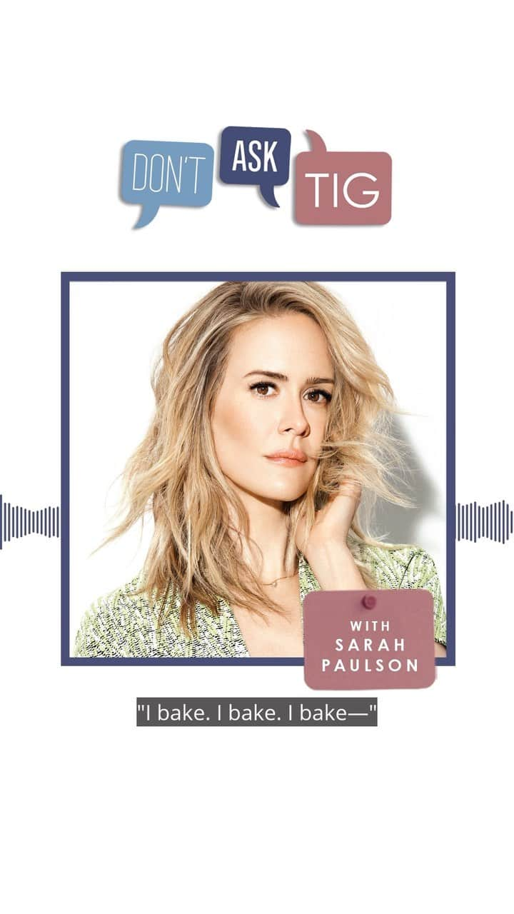 サラ・ポールソンのインスタグラム：「What do you do if your neighbor keeps giving you sub-par baked goods?  @mssarahcatharinepaulson and Tig give advice on turning away treats and more in this encore episode from the archive.  P.S. We’ll be back with all-new episodes on February 1st!」