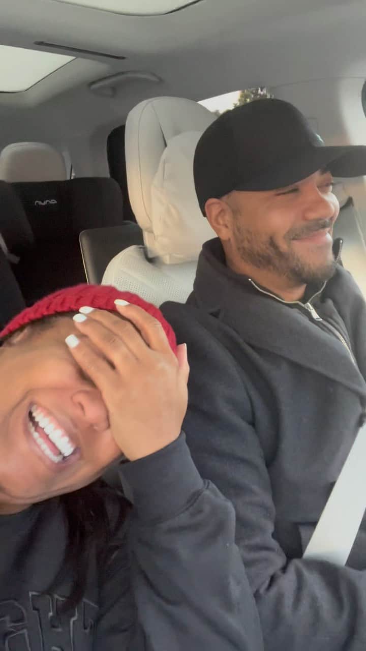 ケシア・ナイト・プリアムのインスタグラム：「I love a hot breakfast date with my hubby after school drop off. Marry someone who you can laugh with!! ❤️🥰❤️」