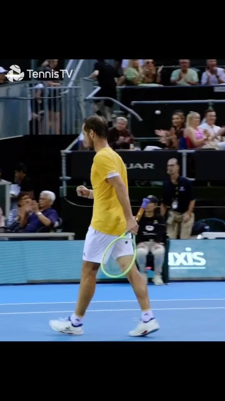 リシャール・ガスケのインスタグラム：「A moment of @richardgasquet34 magic 🪄   @asbclassic | #ASBClassic」