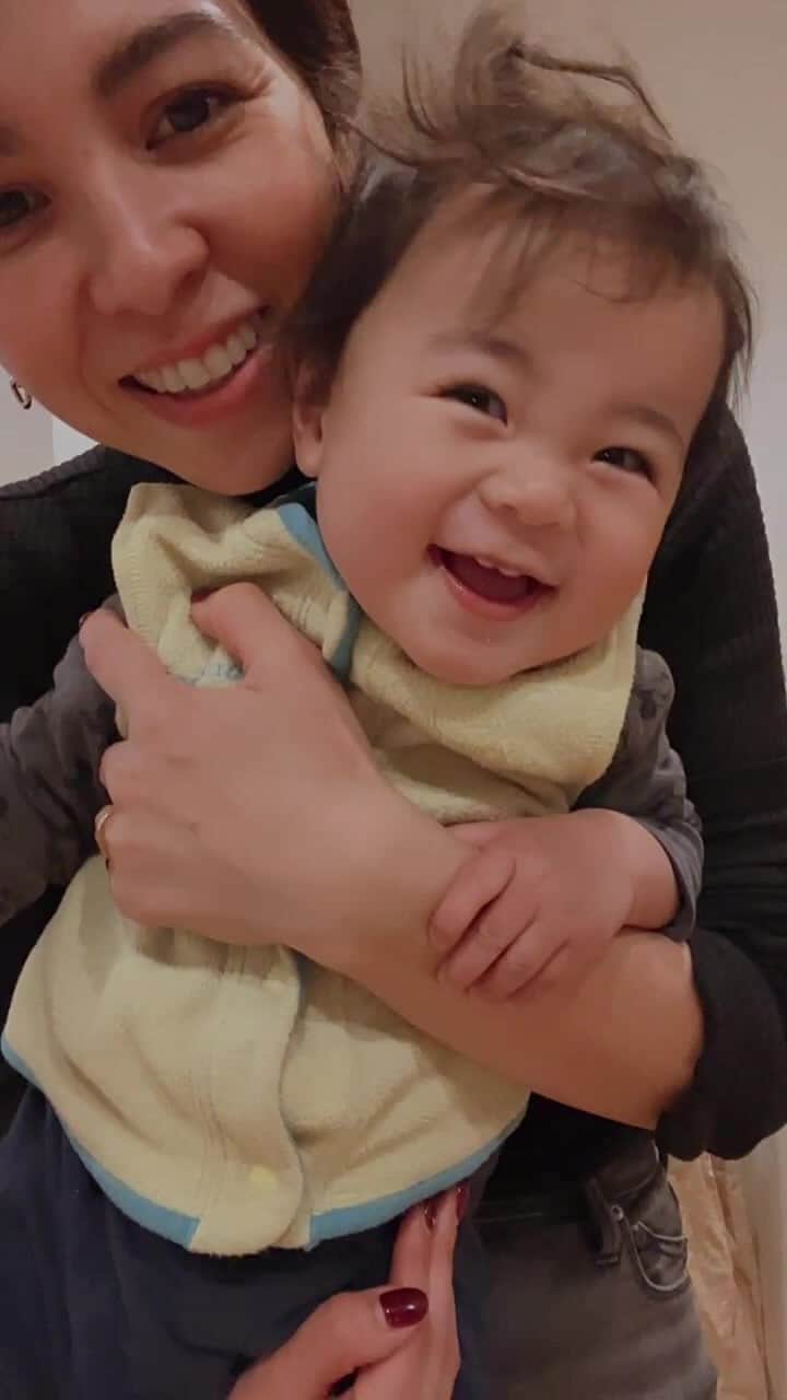 鈴木サチのインスタグラム：「. 久しぶりのライブ ありがとうございました😊😊 . たくさん質問ありがとうございます😭」
