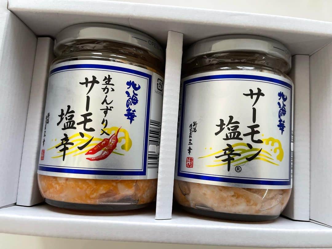 モハメド・ヨネのインスタグラム：「#三幸  #新潟グルメ  #サーモン塩辛  #ご飯がすすむ  #お気持ちが嬉しい」