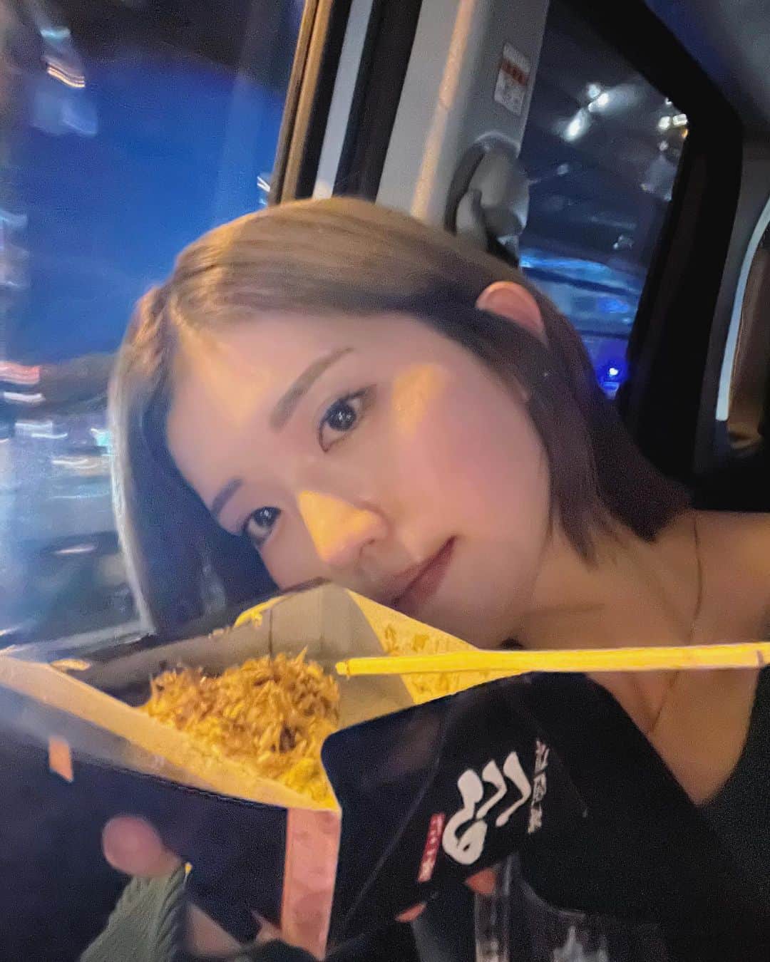 羽柴なつみのインスタグラム：「🚖  今日は鶏胸肉食べました😌」
