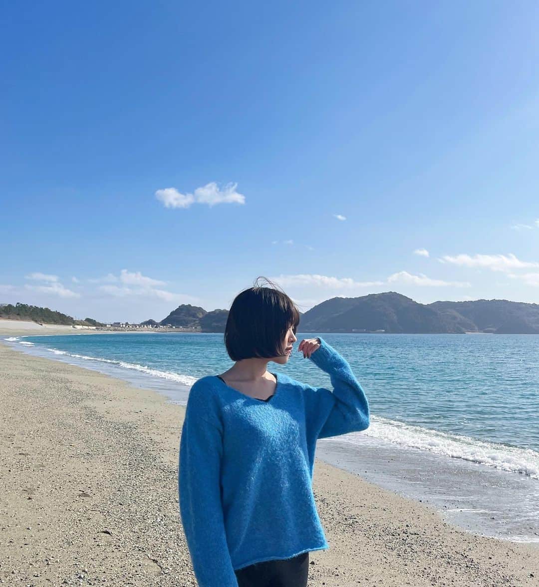 になにさんのインスタグラム写真 - (になにInstagram)「. 海よ俺の海よと私の中の加山雄三が言います」1月12日 20時57分 - avo___cado