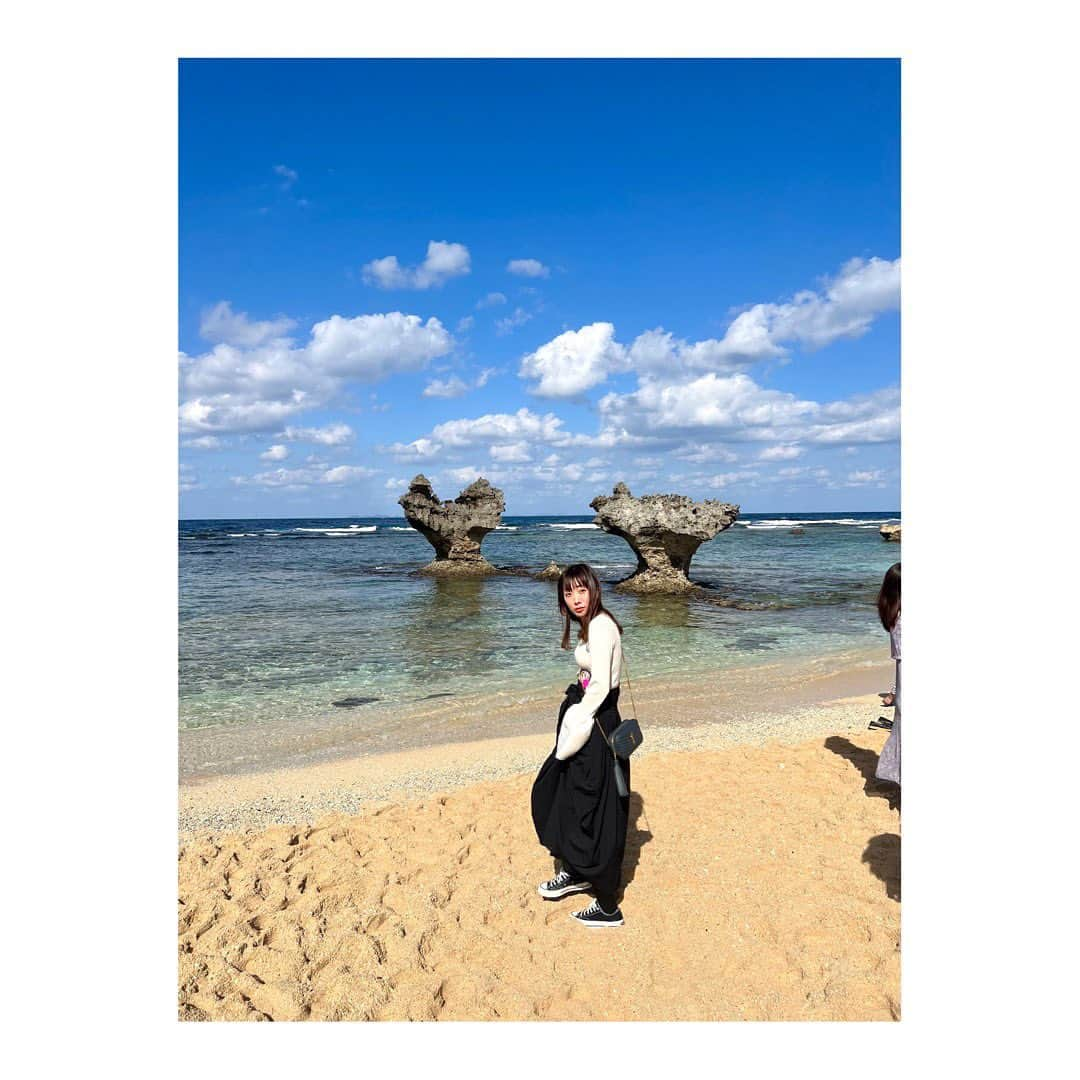 大友敏美さんのインスタグラム写真 - (大友敏美Instagram)「. 皆々様今年もよろしくお願いします！❤️‍🔥遅い 年末は大阪と敦賀、年始は沖縄行ってました☀️ どこでもずっと食べてた🫢 お雑煮まだ食べれてない😭←    良い年にするぞー！🏃🏻‍♀️🔥   #亀更新 #20230111 #🐇」1月12日 22時44分 - 1043me