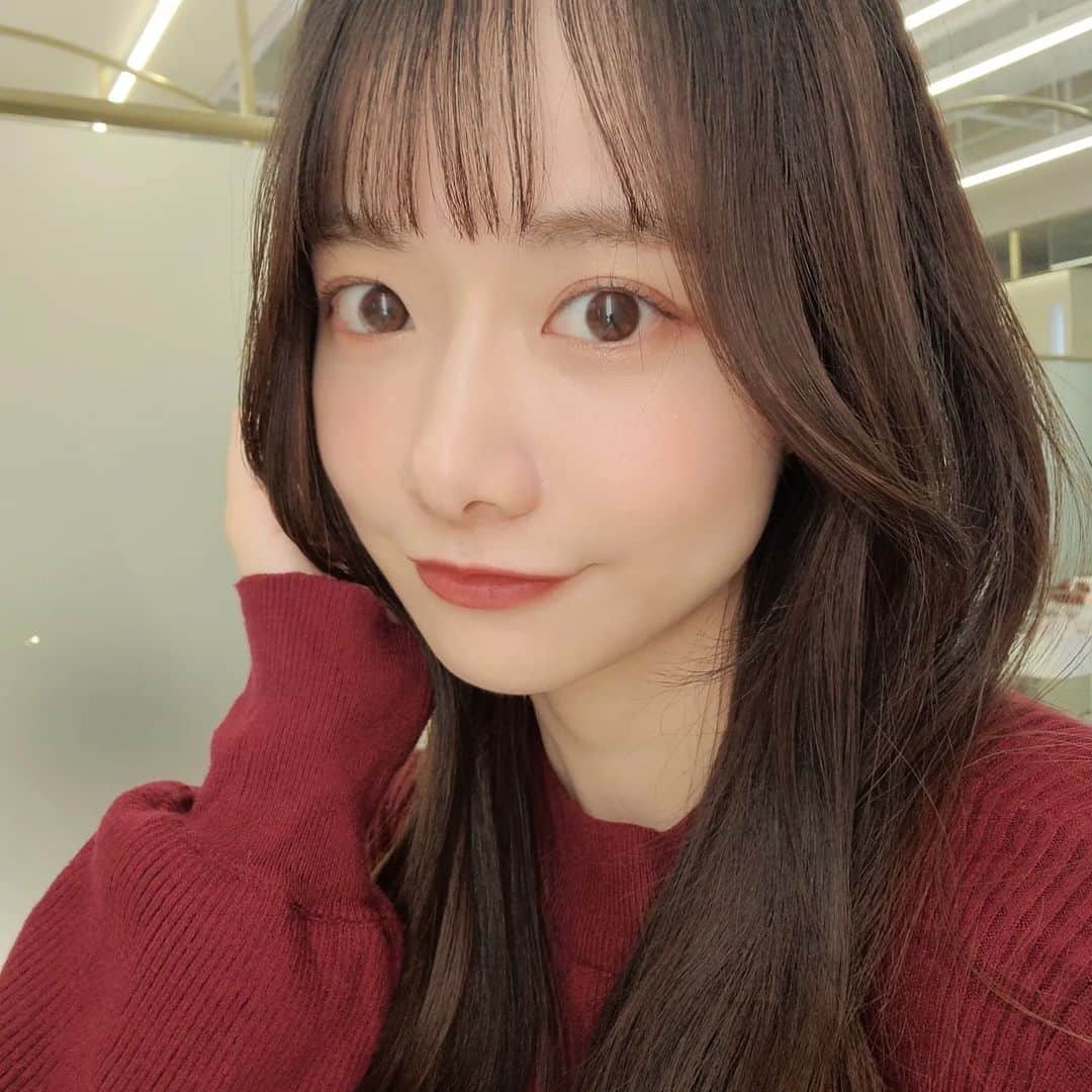 のインスタグラム：「マツパとてもいい感じにやっていただいた～☺️✨理想通り✨  恵比寿とか代官山行きやすい人は是非 @take__1227 さんのところに行ってみてください◎  今キャンペーン中で、 まつ毛パーマもパリジェンヌも3,000円という破格なので… こんなに安いところ見たことない…  #まつ毛パーマ #マツパ #パリジェンヌ #美容 #美容day」
