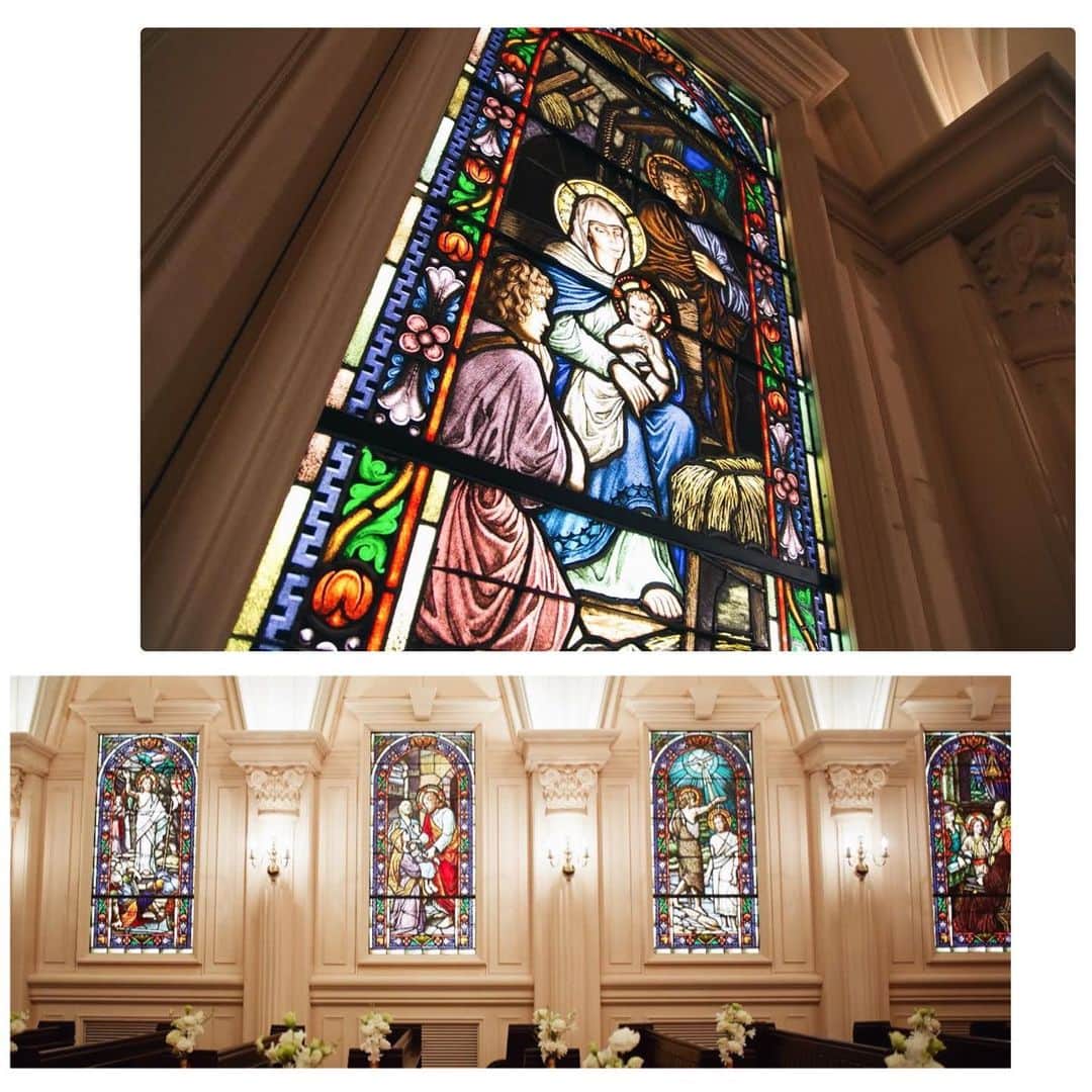 ロイヤルホールヨコハマ【公式サイト】さんのインスタグラム写真 - (ロイヤルホールヨコハマ【公式サイト】Instagram)「⛪️𝑺𝒕𝒂𝒊𝒏𝒆𝒅 𝑮𝒍𝒂𝒔𝒔 大聖堂セントパトリック・チャーチのステンドグラスをご紹介🍀  大聖堂の左右に施されているキリストの生涯を描いたステンドグラス群は 1880年、ウィリアム・モリスによってデザインされ製作された希少価値の高いもので 彼の最も特徴的な樹木や草花が随所にあしらわれた、色鮮やかで美しいステンドグラスです𑁍𓏸𓈒  👨🏻‍🎨ウィリアム・モリス(William Morris) ✿1834-1896 イギリスの詩人 デザイナー ✿多方面で功績を挙げ“モダンデザインの父”と呼ばれる  歴史深い本格的な大聖堂で挙げる挙式は、かけがえのない時間になります🇮🇪  是非ご見学の際にご体感ください✨ ご予約は公式HPより承っております🔍  #royalhallyokohama  #royal花嫁 #ウィリアムモリス  #williammorris」1月13日 13時11分 - royalhall_yokohama