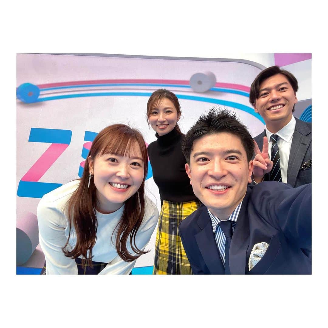 篠原光のインスタグラム：「. ZIP!してきました！！！ 新人の頃からたくさん育ててもらったスタッフさんたちと再会できて嬉しかったです☀️ 放送後YouTube撮影にもちょっと参加してきたのでそちらもぜひ！  #スタジオが #びっくりするほど明るい #ライトでめちゃくちゃ目覚めた」