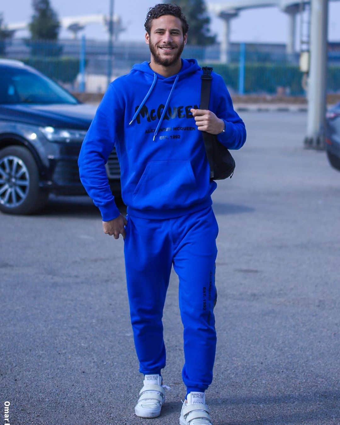 ラマダン・ソビーのインスタグラム：「💙😀」