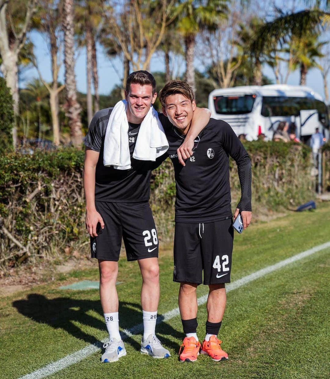 堂安律のインスタグラム：「Training camp done ☑️ @scfreiburg」