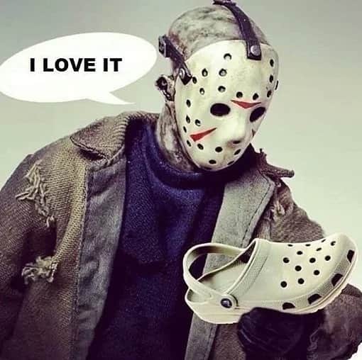カット・デニングスのインスタグラム：「I was born on Friday the 13th therefore every Friday the 13th is my birthday. I’m 700 years old」