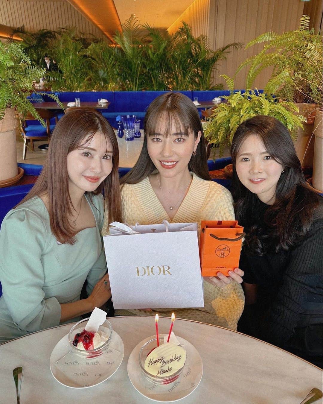 のインスタグラム：「𝐻𝑎𝑝𝑝𝑦 𝐵𝑖𝑟𝑡ℎ𝑑𝑎𝑦 @hayashiminaho 💛💛💛  #HappyBirthday#editionhotel#toranomonedition#blueroom#エディション虎ノ門」
