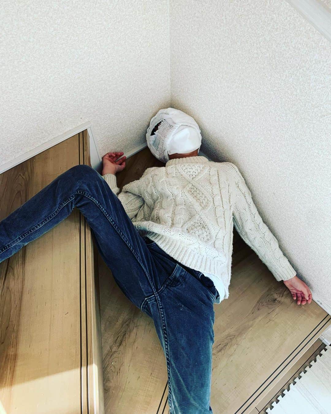 木下あゆ美さんのインスタグラム写真 - (木下あゆ美Instagram)「オムツを被せられ階段から転落か？…  容疑者2人組は犯行を否認しているという。  #子供事件簿　#ごっこ遊び #オムツで遊んではいけません」1月14日 9時28分 - ayumi_kinoshita13121982