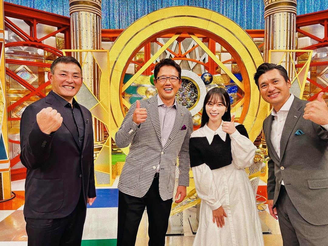 のインスタグラム：「テレビ朝日「WBCバイブル〜世界の野球を楽しむ方程式」 参加させていただきました。 初回放送は明日15日、24時30分から。是非ご覧ください。  #また宝物📷が増えてしまった」