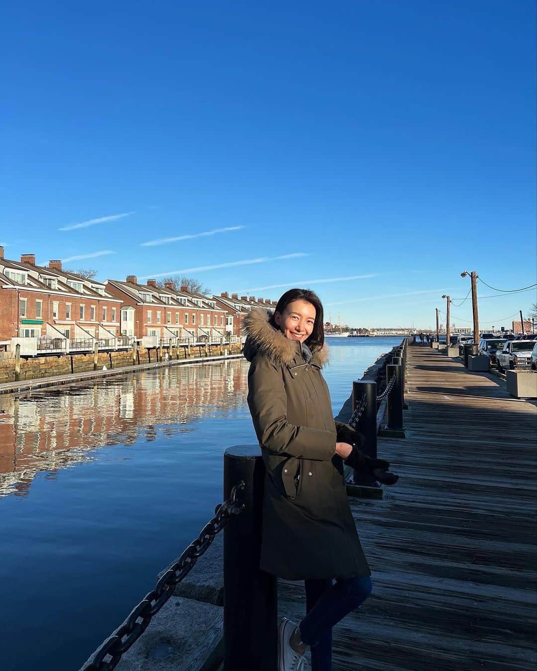 大出千尋さんのインスタグラム写真 - (大出千尋Instagram)「Short trip to Boston🦞  週末にシーフードを食べにボストンへ行ってきました✨ 本場ボストンのクラムチャウダーやオイスターは格別でした😋 美しいレンガ造りの建物と緑豊かな場所で英気を養えました☺️☺️ . . #Boston#ボストン」1月14日 12時53分 - chihiro_1208_offi