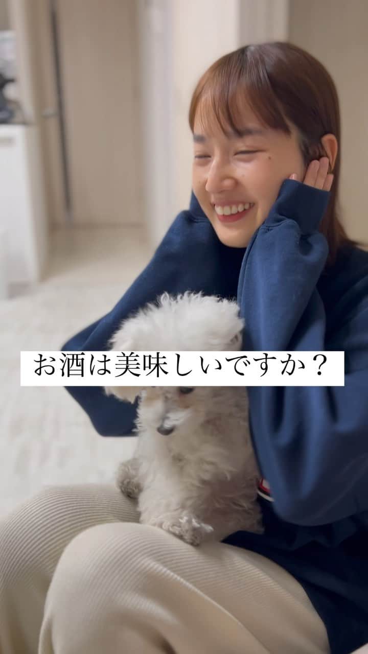 高嶋香帆のインスタグラム：「ぶりっ子ってもう死語？🤣」