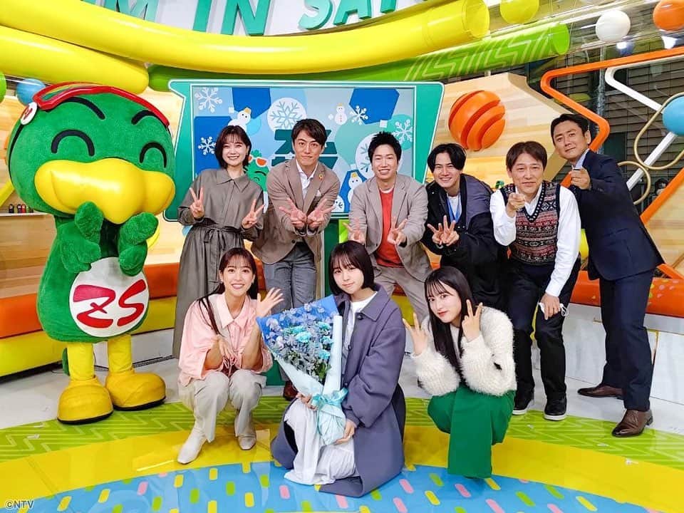 ズームイン!!サタデーさんのインスタグラム写真 - (ズームイン!!サタデーInstagram)「なえなのちゃん お誕生日おめでとー🎊  今日は、なえなのちゃんの誕生日🎂🎉 22歳の抱負は…去年より偏った食生活を改善する💪🏻 同じものいっぱい食べない❗️バランスよく食べます‼️  #なえなの #誕生日 #hbd #happybirthday   #梅澤廉 #鷲見玲奈 #水谷隼 #蛯原哲 #杉江勇次 #国本梨紗 #小髙茉緒 #武内駿輔 #サタボー #ズムサタ 👉💫」1月14日 16時31分 - zumusata