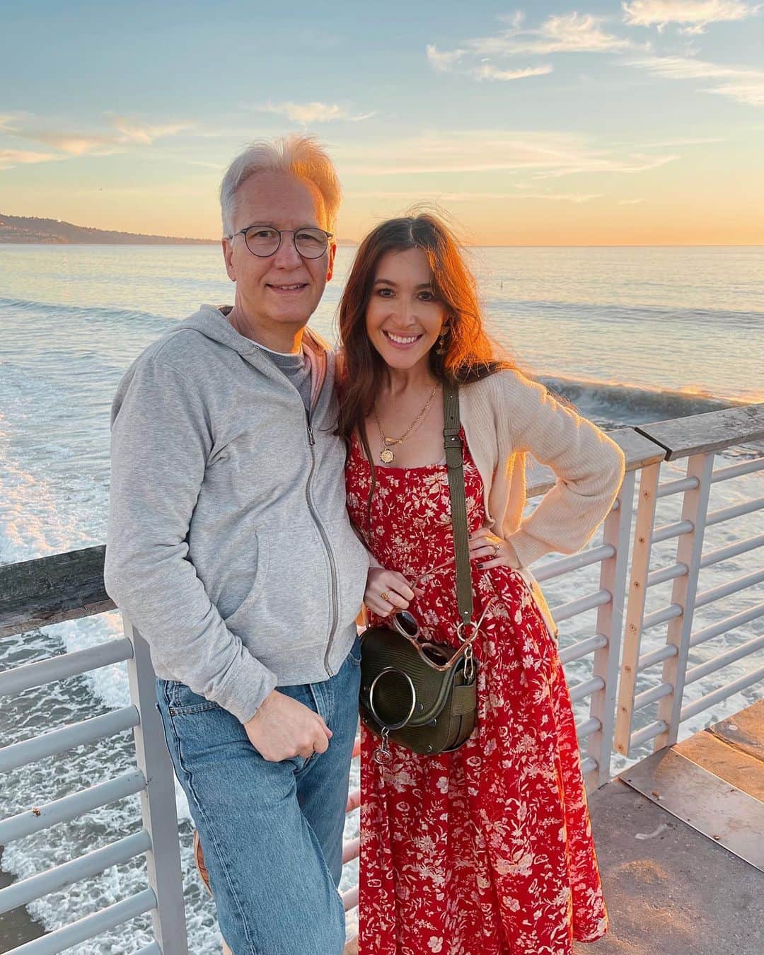 ケイト・ボイージェルのインスタグラム：「Happy happy birthday to my amazing, wonderful dad! Thank you so much for always inspiring me and encouraging me every step of the way. I love you so much!! ❤️」