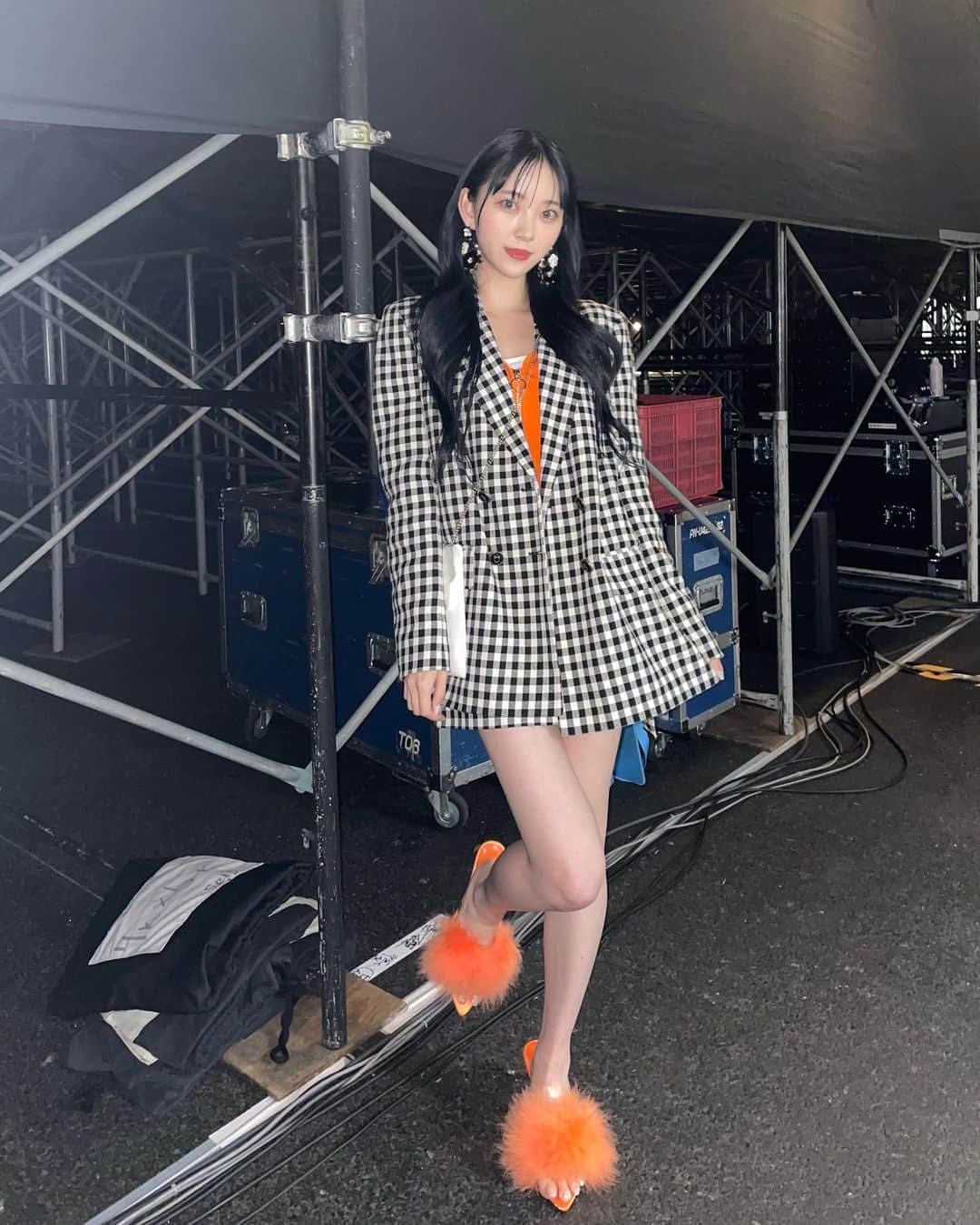 堀未央奈さんのインスタグラム写真 - (堀未央奈Instagram)「🧡  TGC静岡ありがとうございました~ 楽しかったです🎀 ボードもうちわも見えました！ フリマもたくさん来ていただき ありがとうございました♡  スタイリングかわいすぎるね👡👜🥂」1月14日 18時34分 - horimiona_official