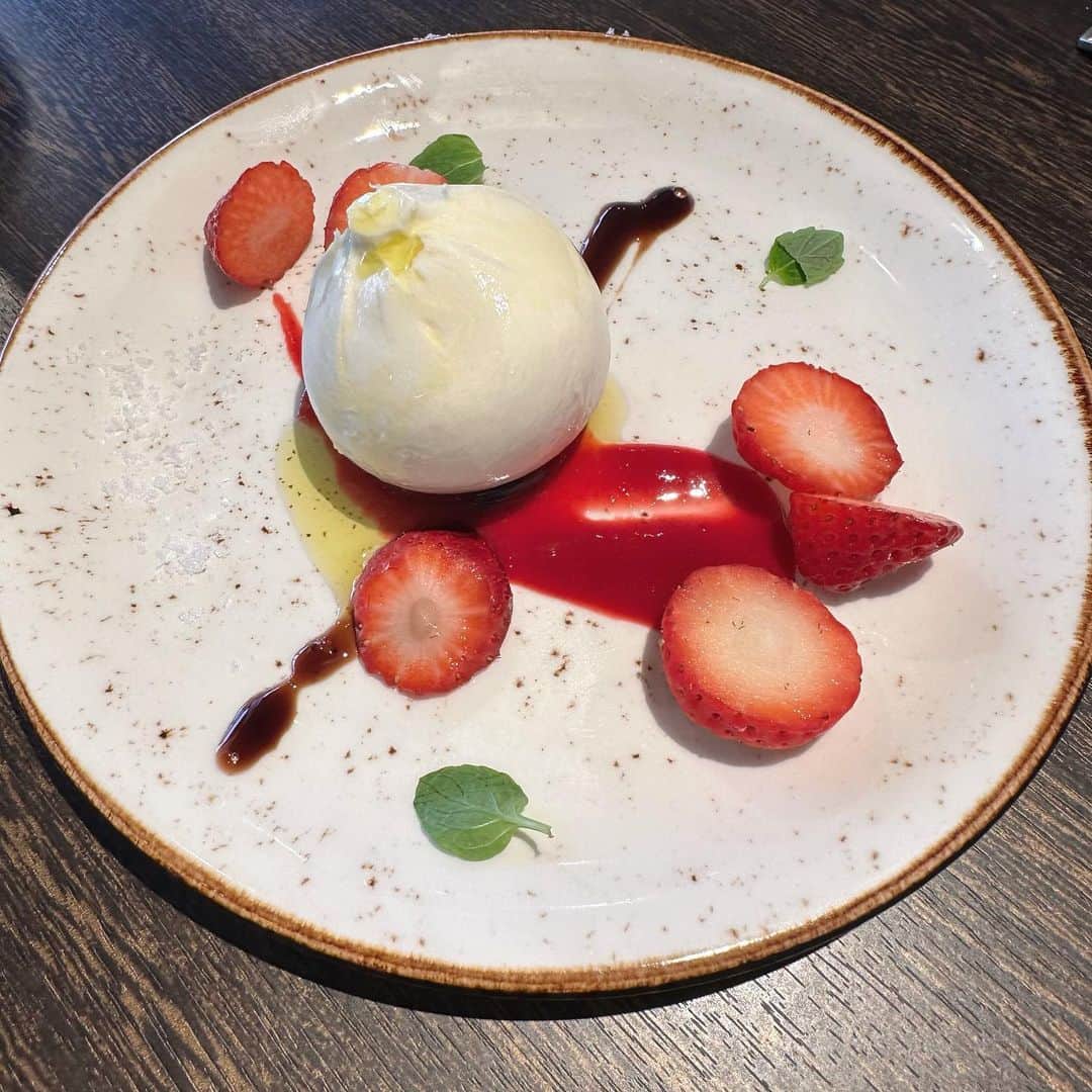 田邉彩香のグルメインスタ