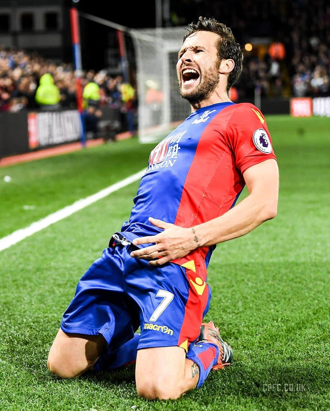 ヨアン・キャバイェのインスタグラム：「What a player 🤩💫  Happy Birthday, @yohancabaye___7 🥳🎈  #CPFC #CrystalPalace #PL #PremierLeague #Cabaye」