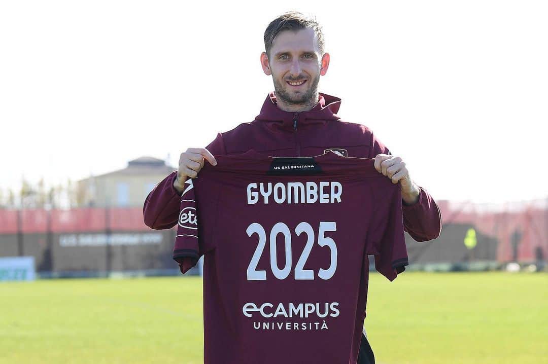 ノルベルト・ジェンベールのインスタグラム：「🇱🇻 𝑮𝒚𝒐𝒎𝒃𝒆𝒓 2025 🇱🇻 #Gyomber #lastoriacontinua #macteanimo #forzagranata #salernitana #uss1919」