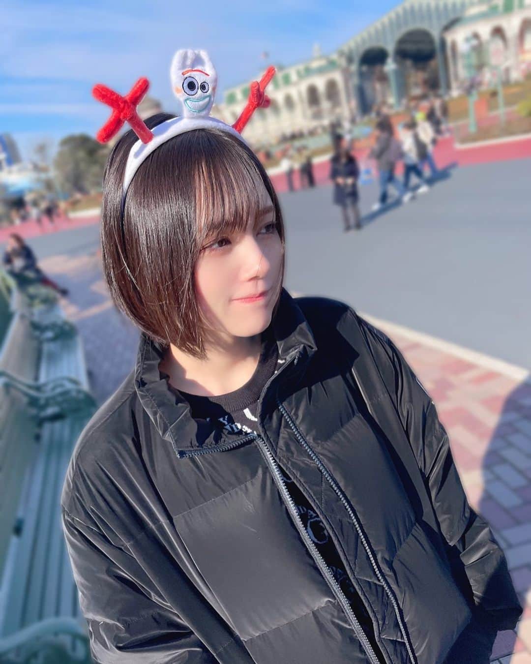 涼森れむのインスタグラム：「. 今年初ディズニー🏰🤍」