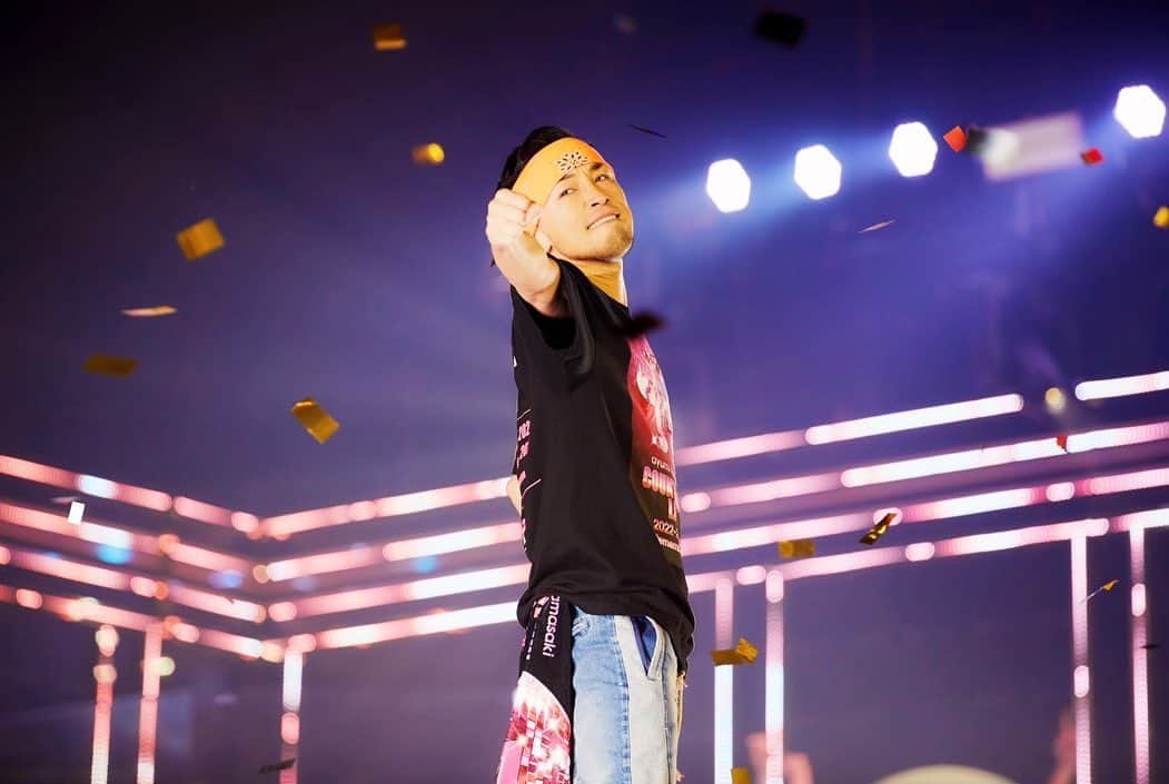 ZIN（神優作）のインスタグラム：「・ 🎶encore🎵  本編は楽しみながらも魅せる アンコールは楽しみながらも楽しむ  ずっとそう思ってるんだけどどうかな？笑  @sapeur_official  #ayumihamasaki  #countdownlive #20222023 #entertainment  #entertainer  #dancer photo @masayukikamo @lent_lcsez @yabedon」